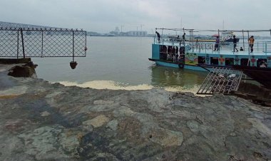 মেঘনা নদীতে রাইস মিল ভেঙে নিখোঁজ ২