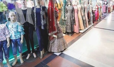 ঈদ পর্যন্ত রাতে দোকান খোলা রাখার দাবি