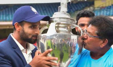  ছেলের হাত ধরে ঘুচলো বাবার ২৩ বছরের আক্ষেপ