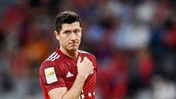  লেভানডভস্কিকে দলে ভেড়াতে পারবে না বার্সেলোনা!