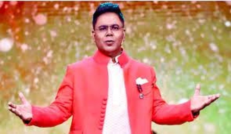  হোটেলের বিছানায় ‘অশ্লীল’ নাচ, তোপের মুখে মীর