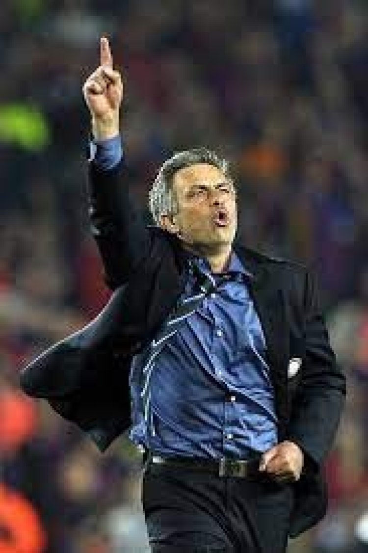  ৯ বছর পর ন্যু ক্যাম্পে ফিরছেন মরিনিও