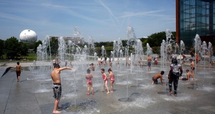 দাবদাহে বিপর্যস্ত ইউরোপ