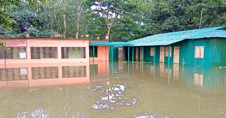 গাইবান্ধায় নতুন নতুন এলাকা প্লাবিত, ৪০ হাজার মানুষ পানিবন্দি