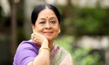 শর্মিলী আহমেদ আর নেই