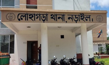 নড়াইলে ভাঙচুর-অগ্নিসংযোগের ঘটনায় আটক ৫