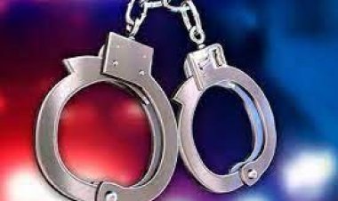 ডিবি পরিচয়ে স্বর্ণ ছিনতাই : এএসআই আটক