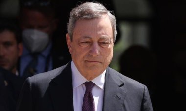 ইতালির প্রধানমন্ত্রী মারিও দ্রাগির পদত্যাগ