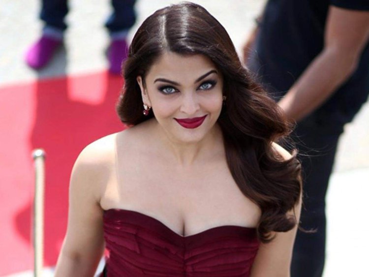 দীর্ঘ বিরতির পর নতুন রুপে হাজির হচ্ছেন ঐশ্বরিয়া