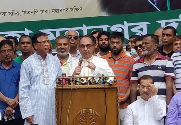 তারেক রহমানকে নিয়ে কটুক্তির ক্ষমা না চাইলে জনগণ রাজপথে শায়েস্তা করবে: মির্জা আব্বাস