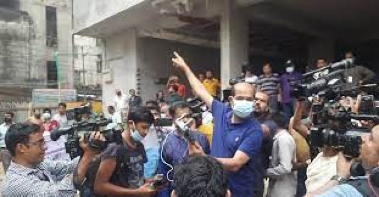 ডেঙ্গু রোগীর খবর পেয়ে উপস্থিত মেয়র আতিক, উড়ালেন ড্রোন