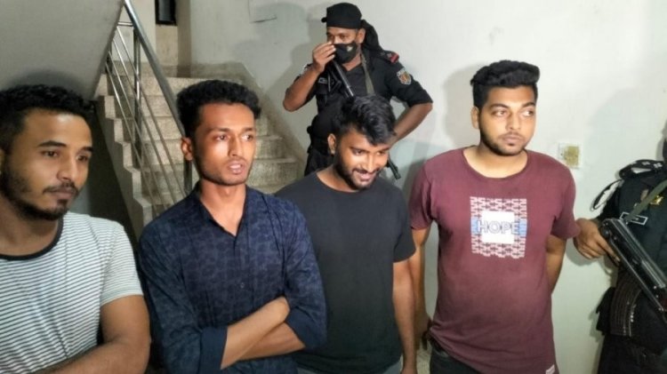 চবিতে যৌন নির্যাতন: হাটহাজারি কলেজের ২ শিক্ষার্থীর ছাত্রত্ব বাতিল