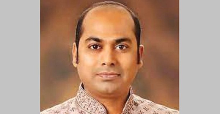 ব্যবসায়ীকে মারধর, সাবেক কাউন্সিলর পপির বিরুদ্ধে মামলা