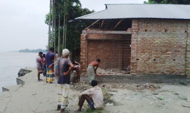 উত্তরে বাড়ছে নদ-নদীর পানি, ভাঙনে নিঃস্ব বহু পরিবার