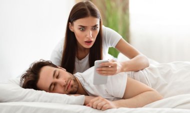 স্ত্রী সারাক্ষণ সন্দেহ করলে যা করবেন