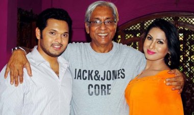 চাষীর স্মরণে সম্রাট ও আলিশা প্রধান