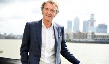 রোনালদোদের কিনে নিতে আগ্রহী ব্রিটিশ ধনকুবের