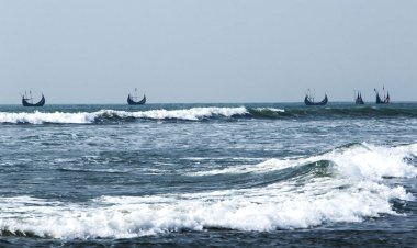 বঙ্গোপসাগরে লঘুচাপ সৃষ্টির আভাস, বাড়তে পারে বৃষ্টি