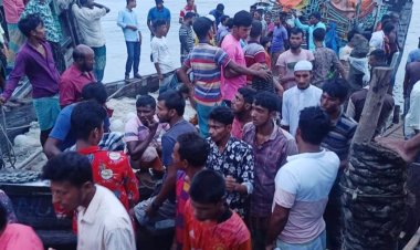 বঙ্গোপসাগরে মাছ ধরার ৫ ট্রলারডুবি, ৩৮ জেলে নিখোঁজ