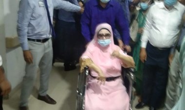 হাসপাতাল থেকে বাসায় খালেদা জিয়া