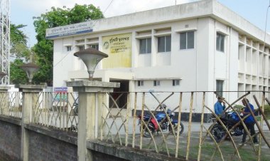 একযোগে বুড়িমারী স্থলবন্দরের ১৬ কর্মকর্তা-কর্মচারীকে বদলি