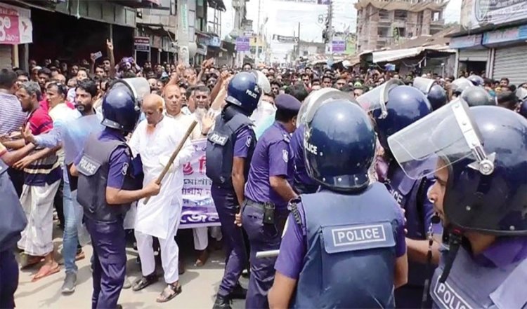 ভোলায় পুলিশ-বিএনপি সংঘর্ষের ঘটনায় দুই মামলা: আটক ৮