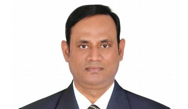 হজ পালন শেষে দেশে ফিরেছেন যুবদল সভাপতি টুকু