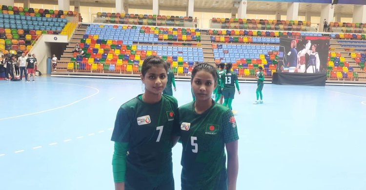 হ্যান্ডবলে ২ বোন