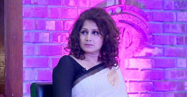 সামিয়া রহমানের কাছে ১১ লাখ ৪১ হাজার টাকা দাবি ঢাবির