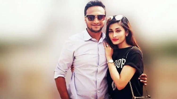  সাকিবের বেটউইনার চুক্তি বাতিলের পর স্ত্রীর ইঙ্গিতপূর্ণ স্ট্যাটাস