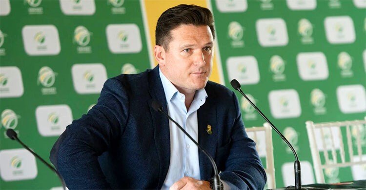 আগামীতে শুধু ৫-৬টি দেশ টেস্ট খেলবে: স্মিথ