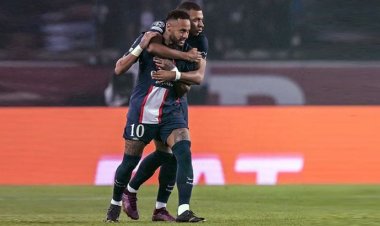 এমবাপ্পের জোড়া গোলে জুভেন্টাসকে হারাল পিএসজি