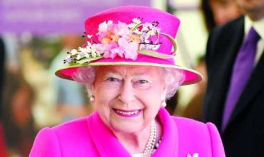 রানী এলিজাবেথ আর নেই, কাঁদছে বৃটেন