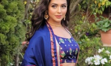  সুখবর দিলেন নুসরাত ফারিয়া