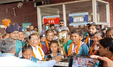  বিমানবন্দরে নারী ফুটবলারদের লাগেজ চুরির প্রমাণ পায়নি কর্তৃপক্ষ