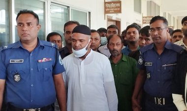 এসএসসির প্রশ্নপত্র ফাঁস, প্রধান শিক্ষক রিমান্ডে 