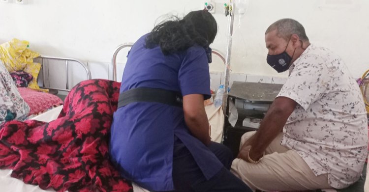 বাবা-ভাই কারাগারে, দেখা করতে যাওয়ার পথে কিশোরীর সর্বনাশ