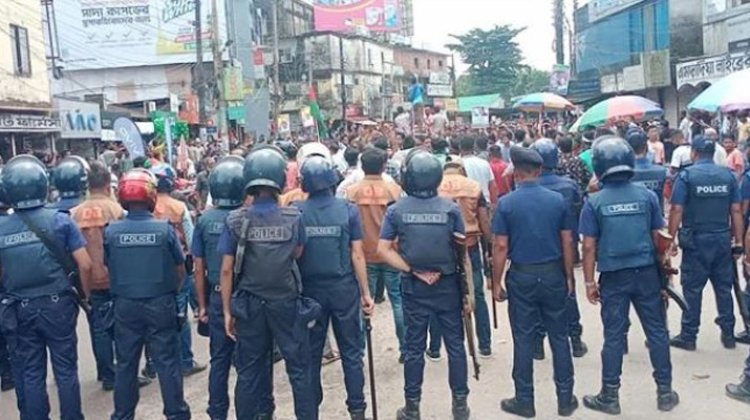 সুনামগঞ্জে বিএনপির বিক্ষোভ মিছিলে পুলিশের বাধা