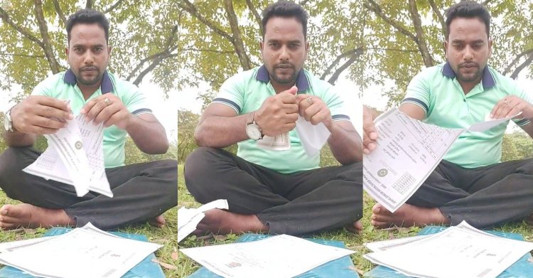 চাকরি না পেয়ে হতাশ, ফেসবুক লাইভে একাডেমিক সনদপত্র ছিঁড়লেন যুবক
