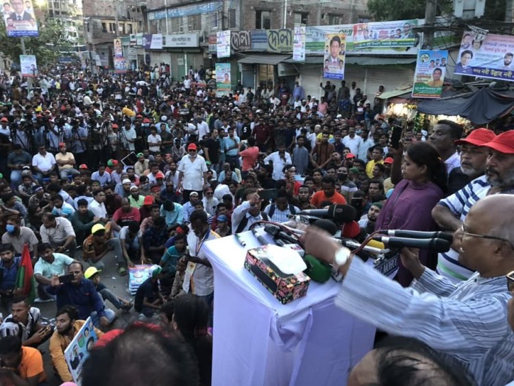 দাবি আদায় না করে রাজপথ ছাড়বো না: ড. মোশাররফ