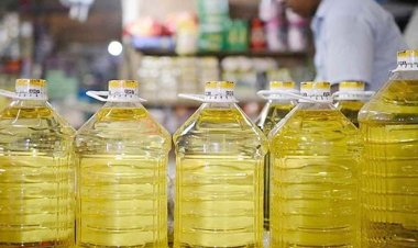 কম দামের সয়াবিন তেল: কাজীর গরু কেতাবে আছে, গোয়ালে নেই!