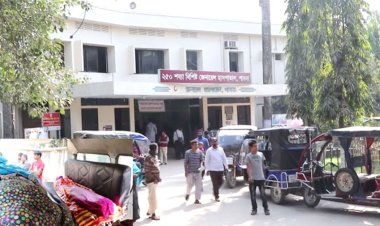 পাবনায় বিটুমিনের ড্রাম বিস্ফোরণে তিন শ্রমিক দগ্ধ