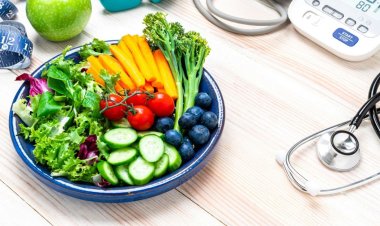 রক্তে প্লাটিলেট বাড়াতে যা খাবেন