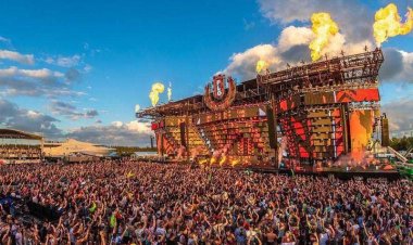  বিশ্বের সবচেয়ে বড় দুটি সংগীত উৎসবে যাচ্ছেন সুমি