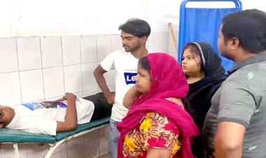 নরসিংদীতে মোটরসাইকেল-ইজিবাইকের সংঘর্ষে নিহত ২