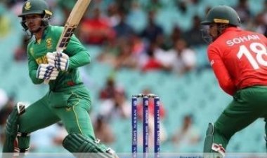 পাওয়ার প্লেতে ৪৭ তুলতে ৪ উইকেট হারালো বাংলাদেশ