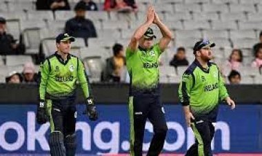 টসে জিতে ফিল্ডিংয়ে আয়ারল্যান্ড