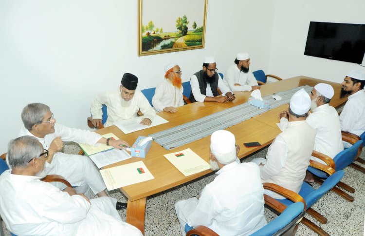 সমাবেশে ব্যাপক জনসমাগমের মধ্য দিয়ে ‘জনগণের অভুত্থান’ এর প্রকাশ ঘটবে : ফখরুল 