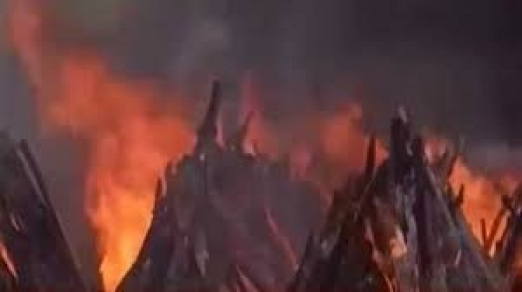  টালিগঞ্জের স্টুডিওপাড়ায় অগ্নিকাণ্ড