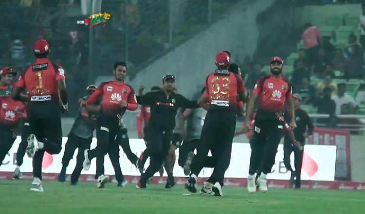 টানা পাঁচ জয়ে শীর্ষে বাংলাদেশ